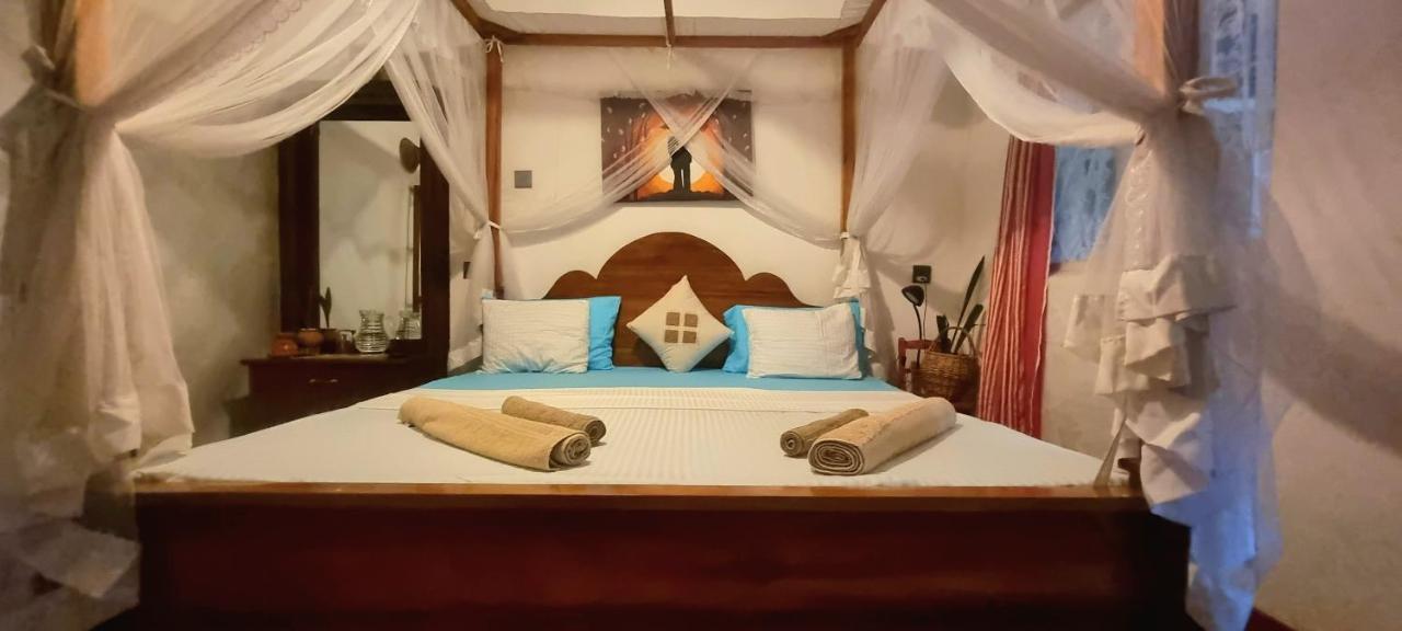 Sand Dollar House, Hiriketiya 迪克韦勒 外观 照片