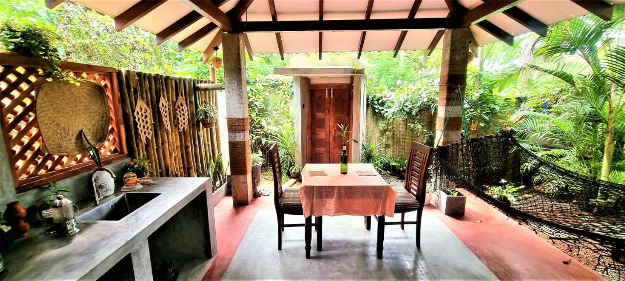 Sand Dollar House, Hiriketiya 迪克韦勒 外观 照片
